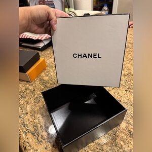 CHANEL Black and White Box